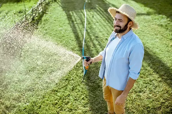 anti zanzare per giardino e prato con nebulizzatore manuale